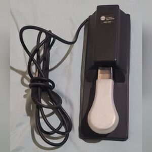 Live Wire Solutions LWS250 Universal Sustain Keyboard Pedal Foot Pedal 1/4 Input